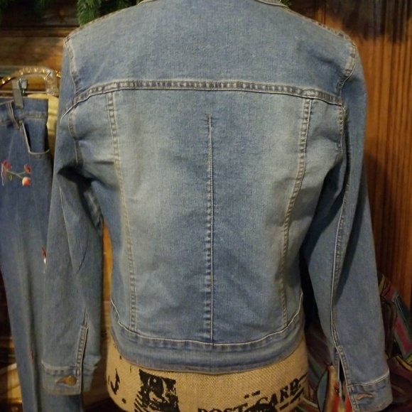 LANA ERICA JEAN SUIT - Picture 3 of 8